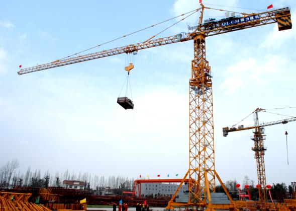 Tower Crane - QTZ900