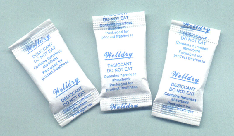 SILICA GEL DESICCANT IN TYVEK BAG