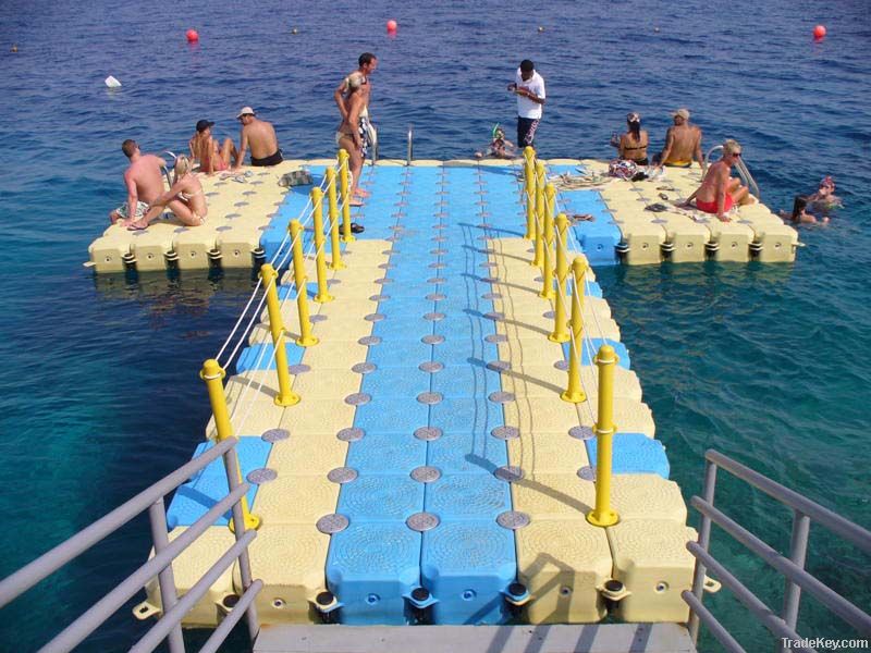 Plastic Pontoon