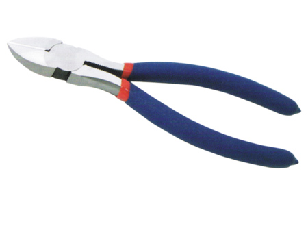 Diagonal cutting pliers