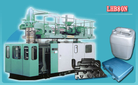 Accumulator automatic blow moulding machine