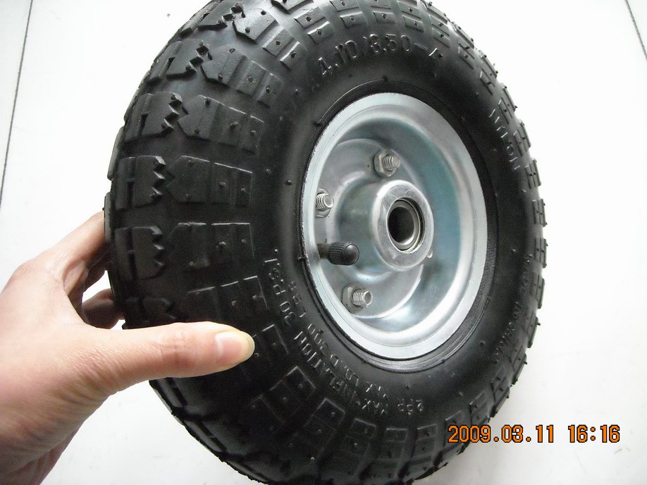 sell wheel barrow tyre