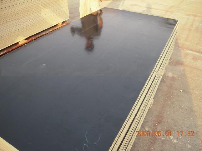 Black film faced plywood