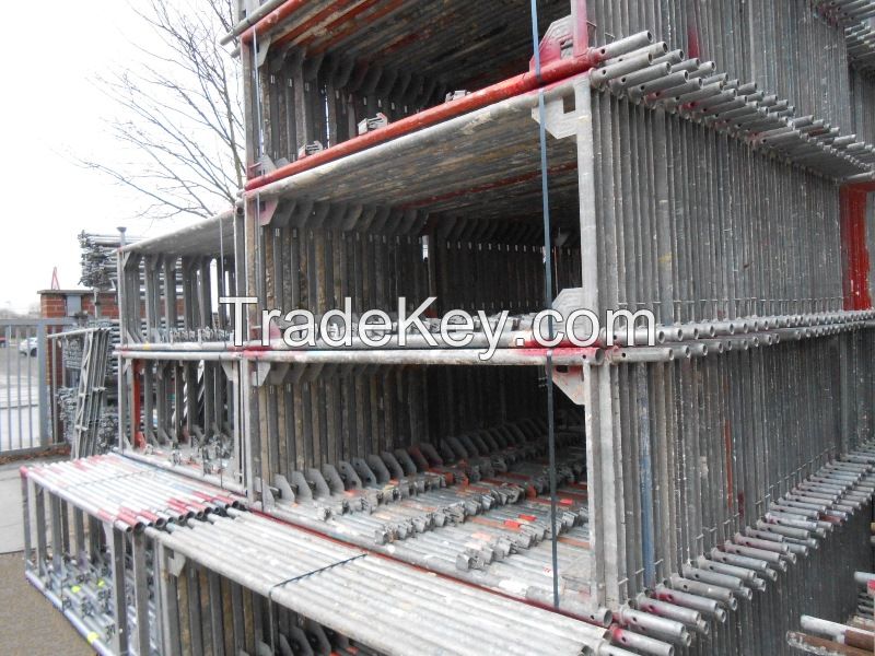 4000 sqm Scaffolding Layher Speedyscaf used