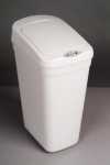 electronic inductive automatic cap-opening dustbin