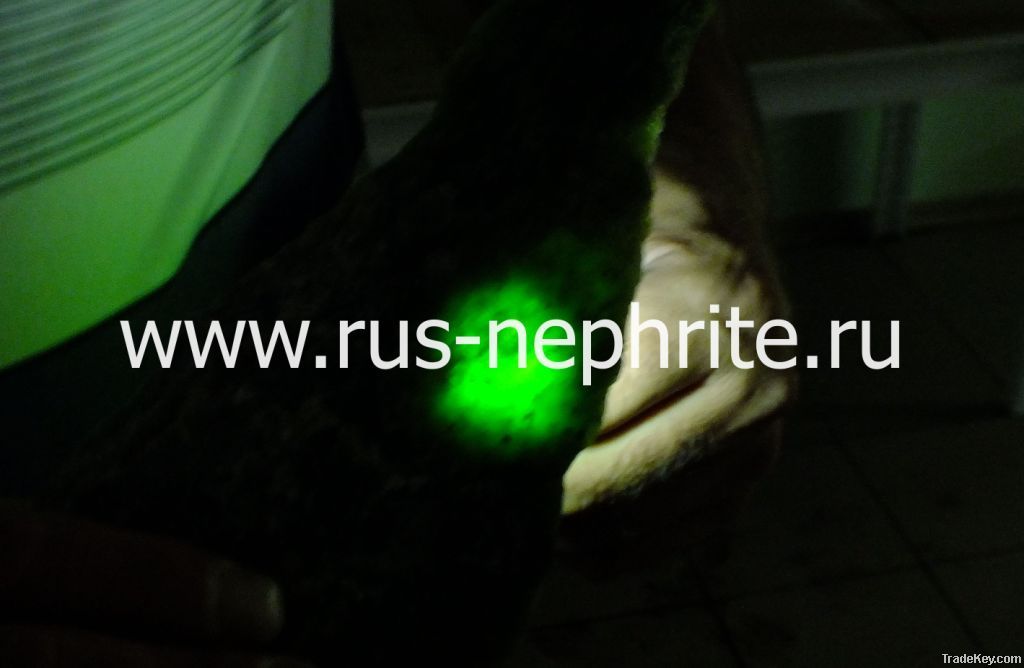 Green nephrite