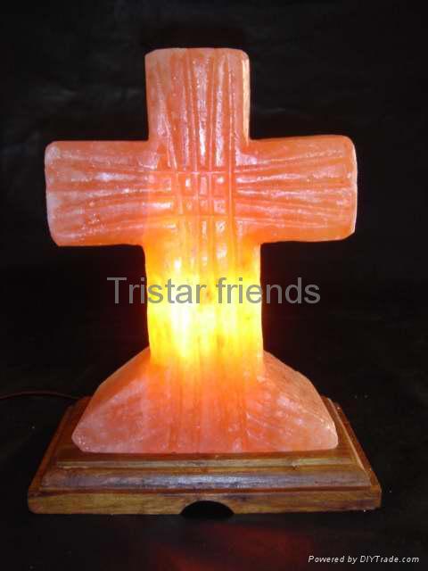 Cross shaped salt lamp