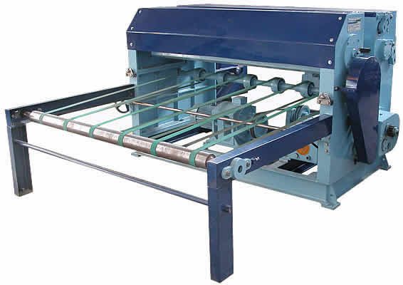 Rotary Reel To Sheet Cutting Machines.( ***** Gear Box)