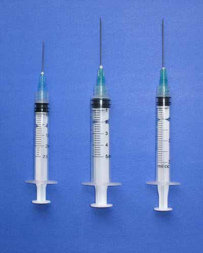 Disposable syringe (with needle)