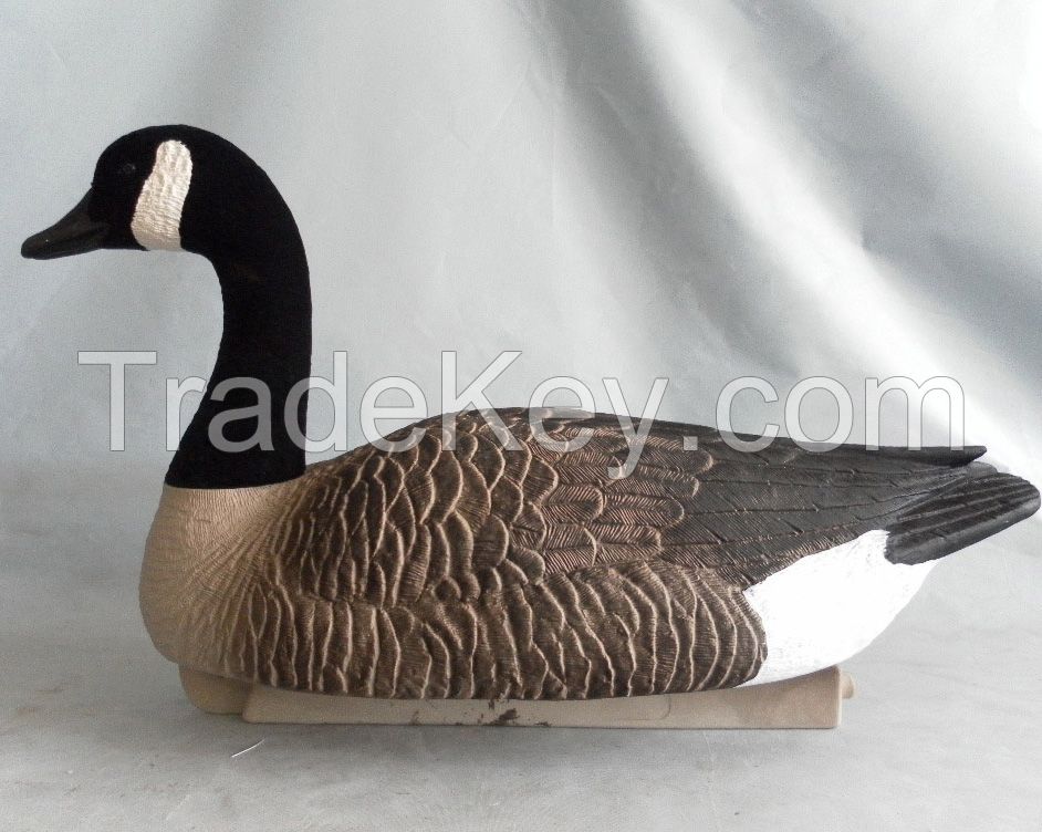 Canada Goose Floater with Flocked Head and Tail Floating Goose Decoy for Hunting