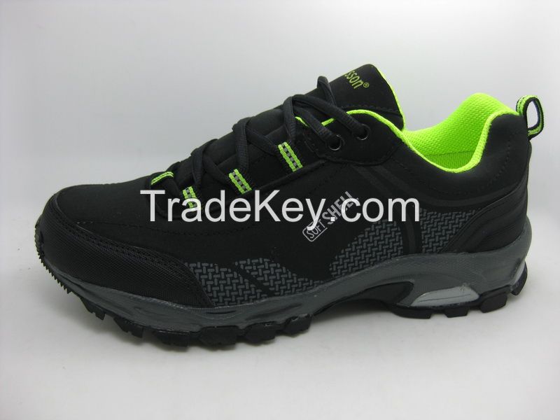 Cheap men hiking shoe wholesale with softshell material