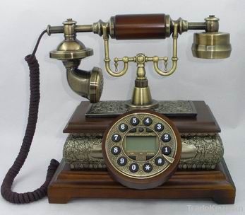 Antique Telephone (3211)