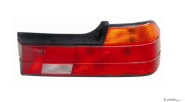 E32  TAIL LAMP YELLOW VEIN