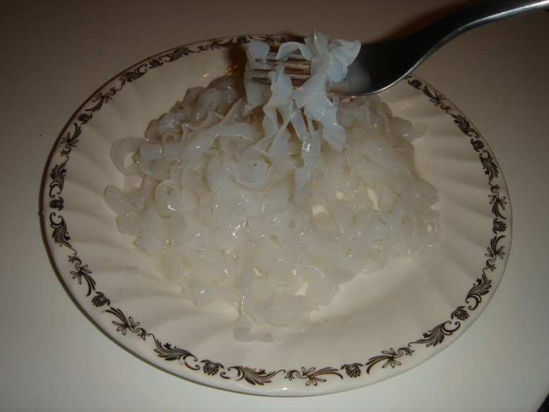 Shirataki noodles