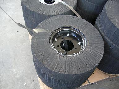 laminated wheels, rubber chocks &amp; bumpers