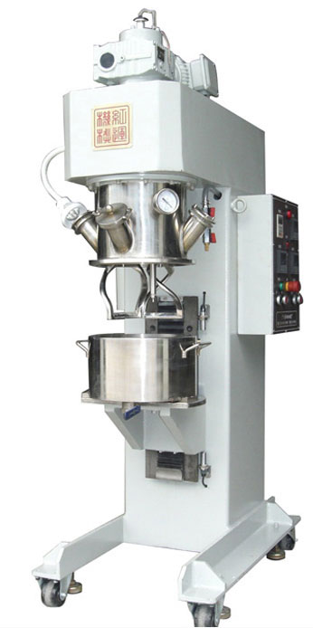 Solder paste mixer