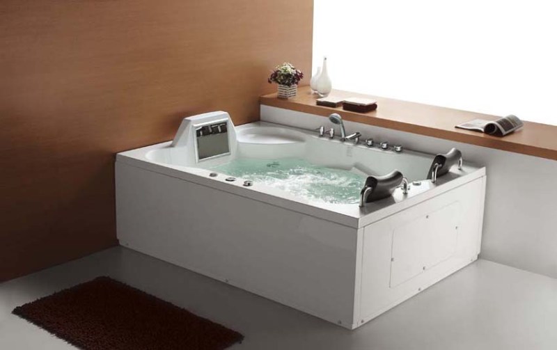 Massage Bathtub