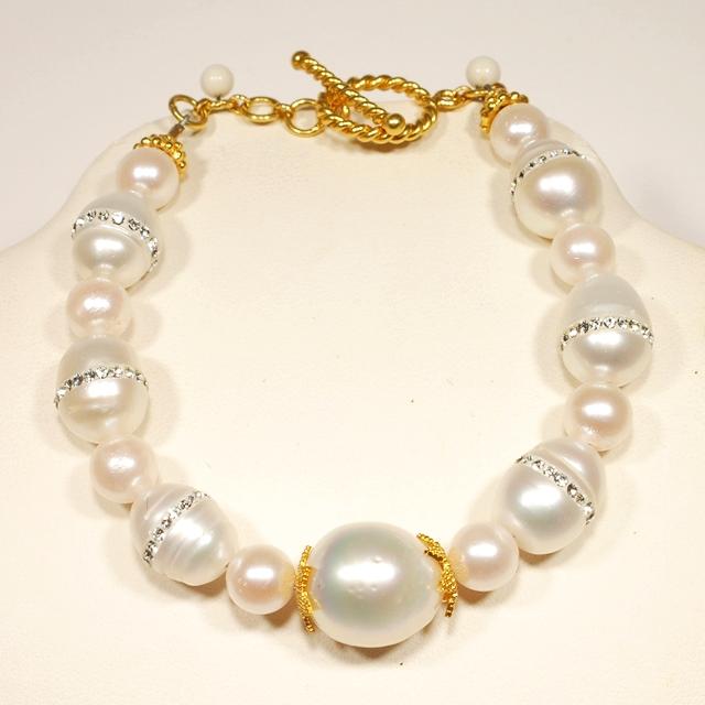 South Sea pearl bracelet