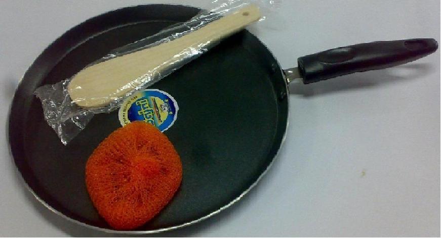 Non-stick cookware (Dosa Tawa)