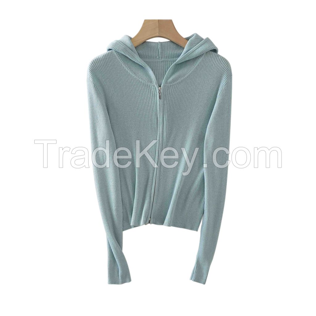 2026 Lady's Woollen Sweater Simple and elegant hooded clothing