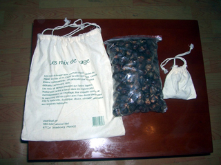 soapnut shells, soapnut powder