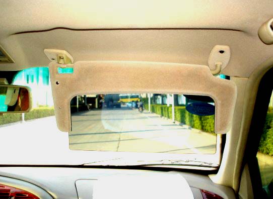 Intelligent Auto Sun Visor