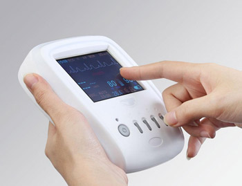 Handheld Multi-parameter Patient Monitor