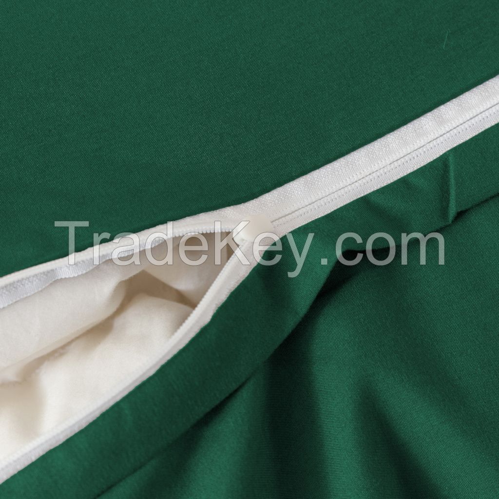 Newest Ultra Soft Microfiber Luxury Solid Bedding Set With Exquisite Positioning Embroidery
