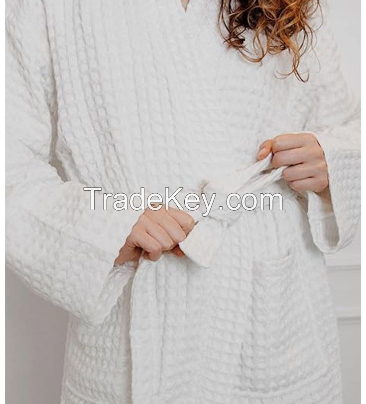 100% Cotton White Thick Terry Bathrobe for Women's Sleepwear Spa Beauty 5 Star Hotel Luxury Bath Robes With Logo Embroidered