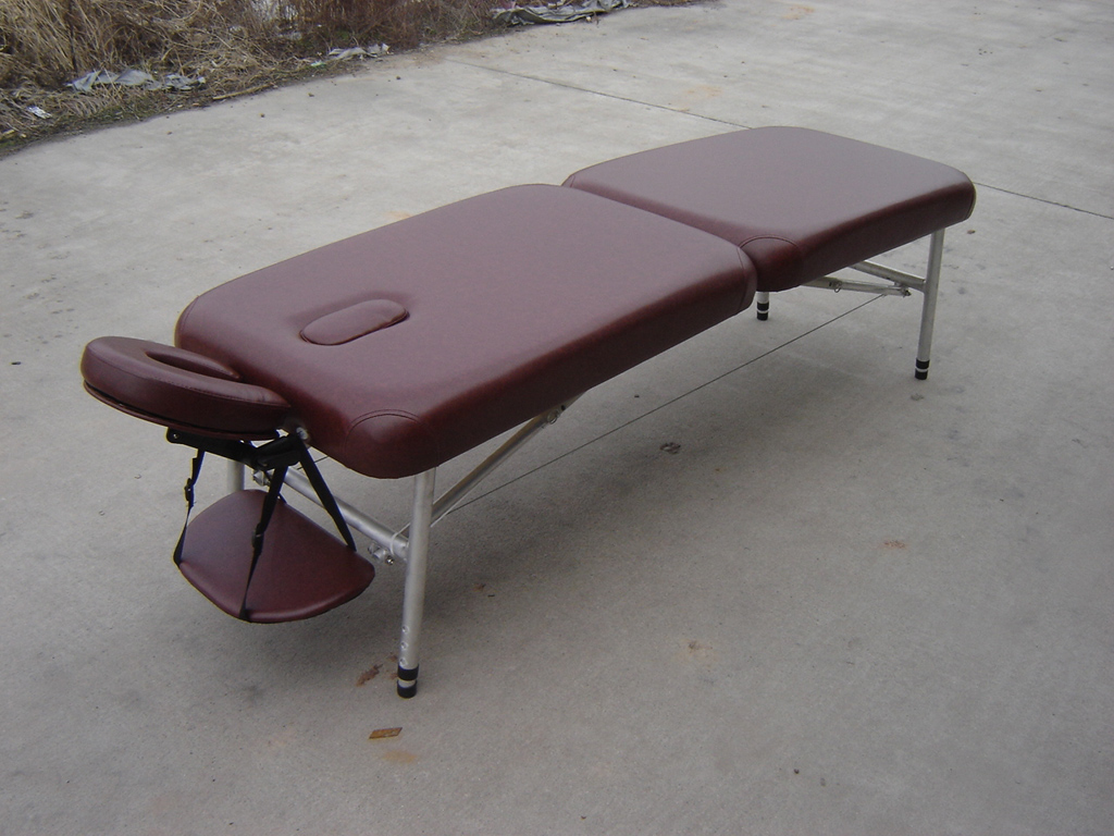 Sell Light Weight Portable Aluminum Massage Table