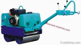 Vibrating road roller