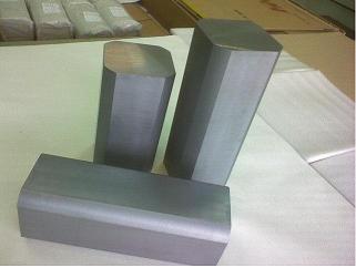 Monocrystalline silicon ingots