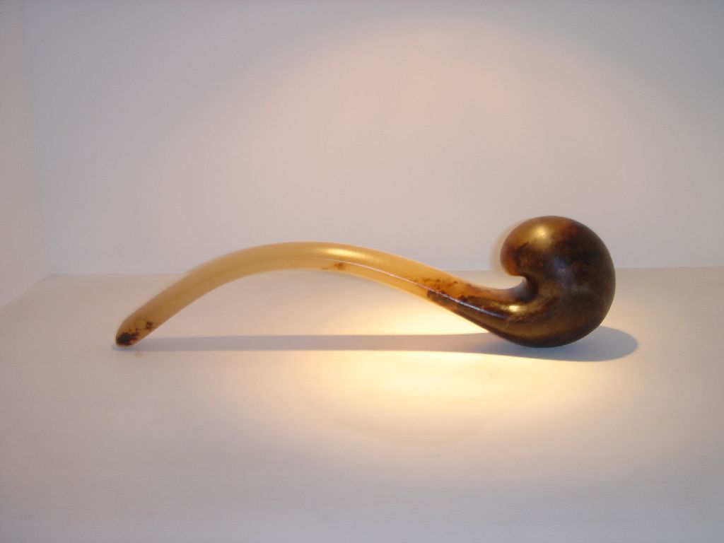 jade tabacco pipe