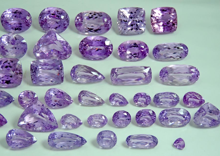 Natural Loose Pink  Kunzite 1650 carats