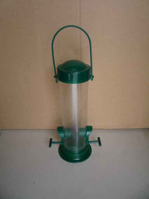 bird feeder p139