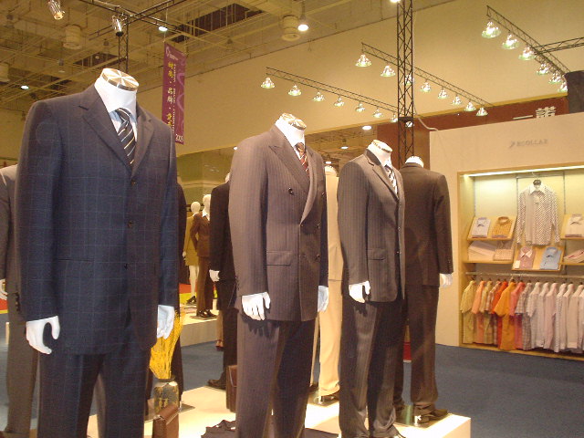 men&#039;s suits