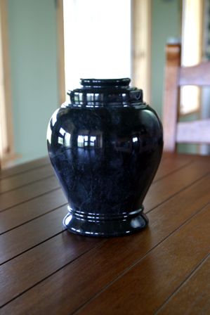 Love Ebony Urn