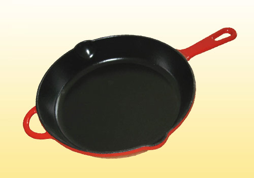 cast iron frying pan