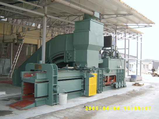 Waste recycling equipment( Can Compactor)