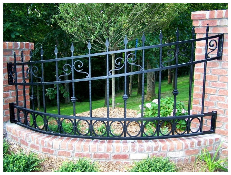 CUSTOM WROUGHT IRON FENCE BY HANDMADE