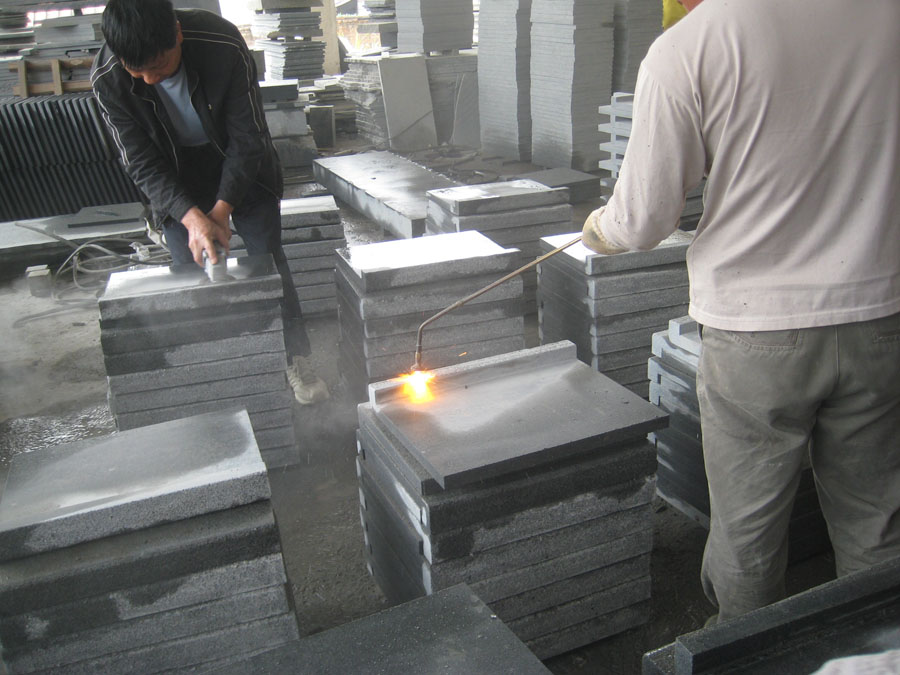 G654 Granite Tiles