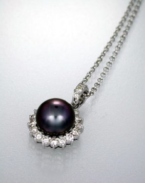 Black Pearl Necklace