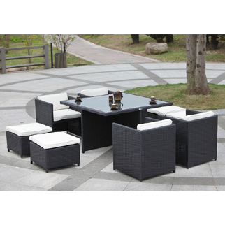 outdoor table