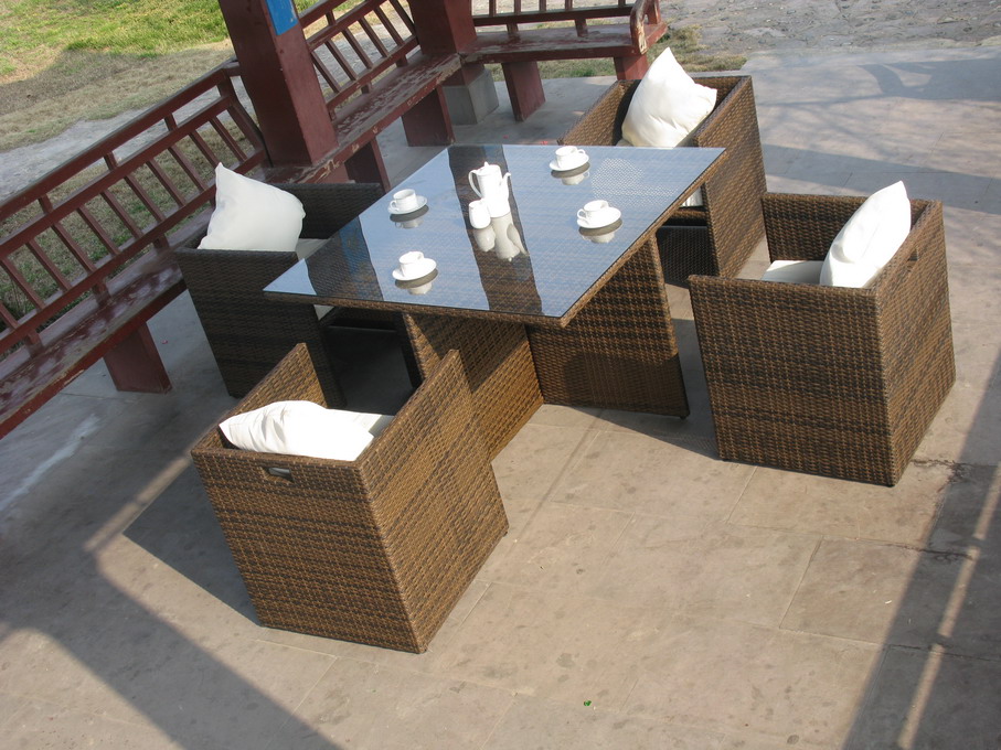 Outdoor Rattan Coffee Table Set