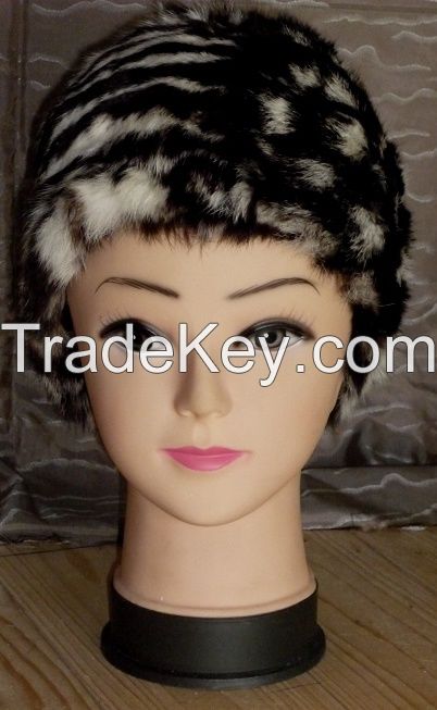 100 pieces real fur hats for only 35.- EUR/piece