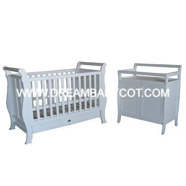 baby change table