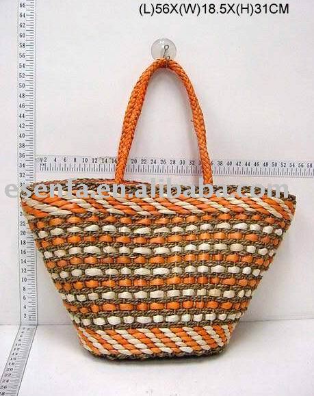 straw bags