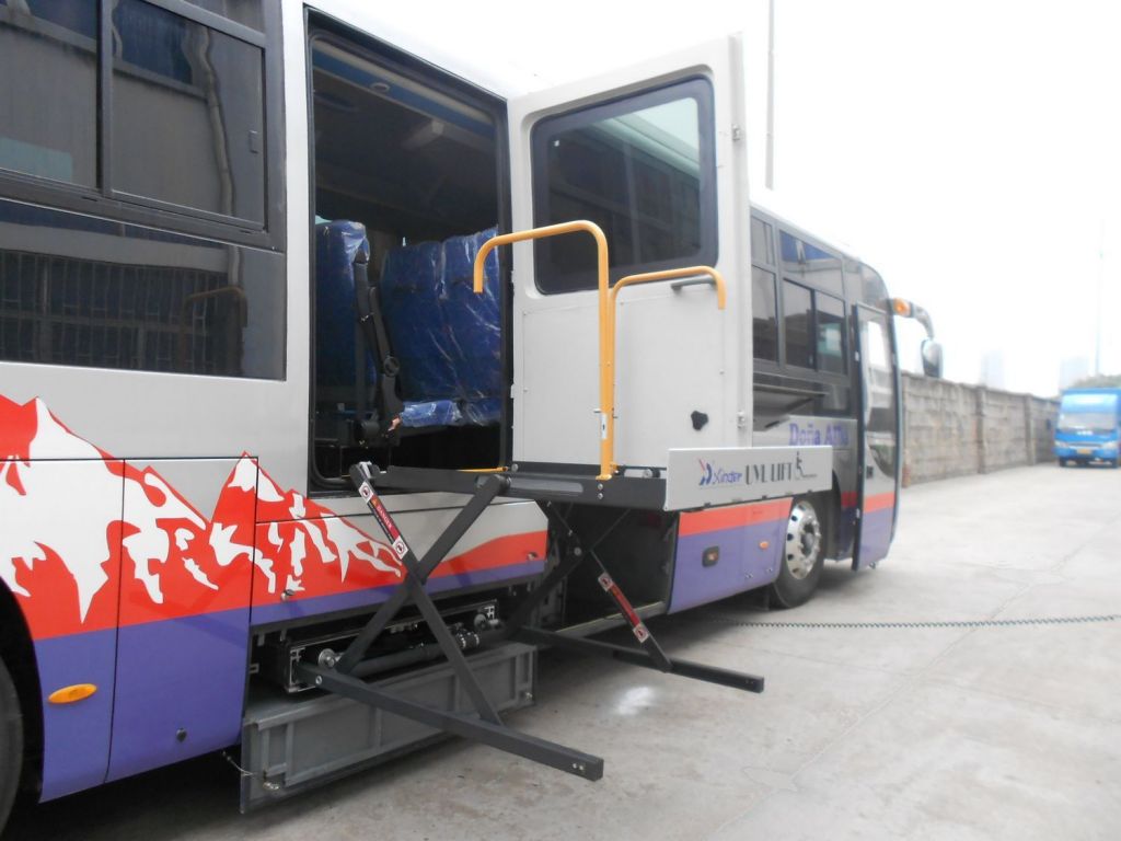 WL-UVL-1300 Wheelchair lift for buses CE Loading 350KG