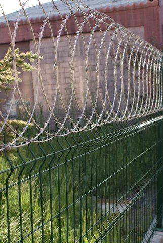 Flat Wrap Razor Wire