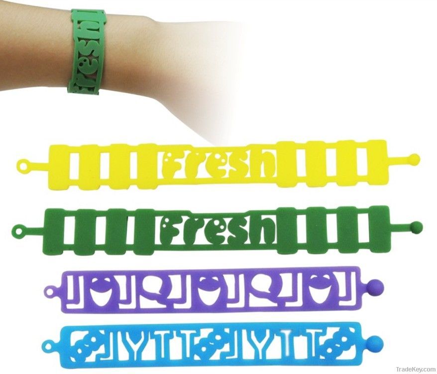 Silicone bracelet